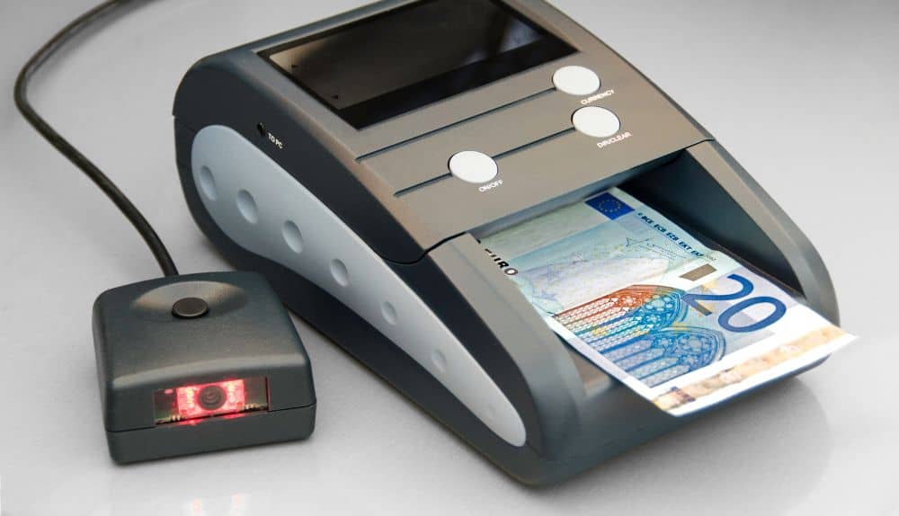 Money Counterfeit Detectors