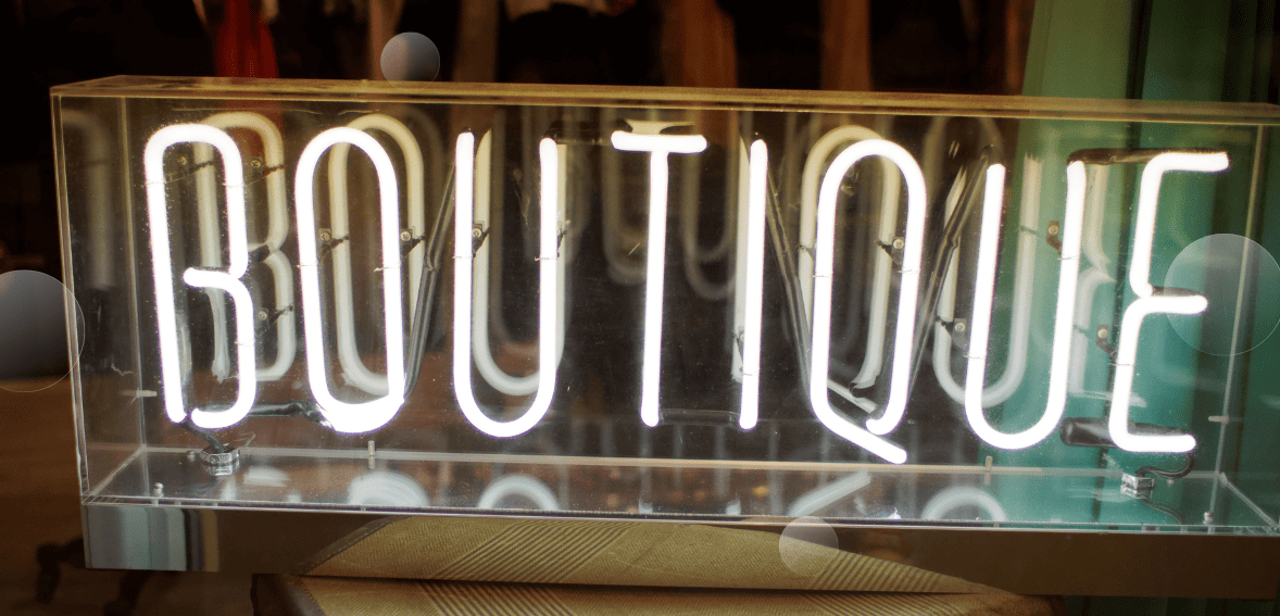 start an online boutique